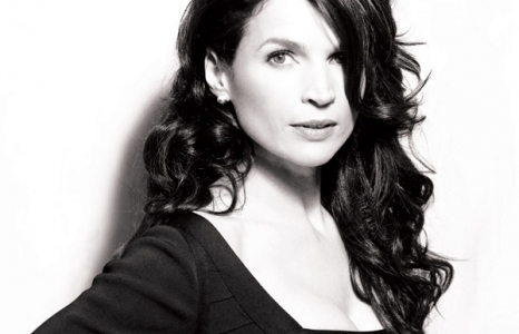 Julia Ormond