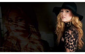 Julia Stiles by chesley turner